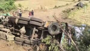 hospet-chain-accident-national-highway